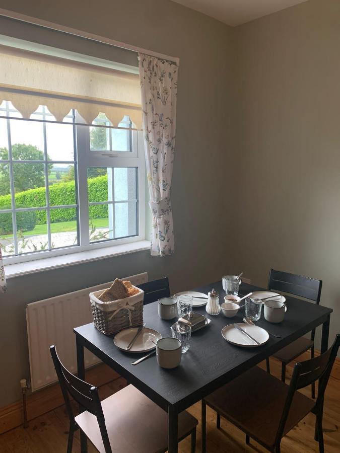 Garrenmore Lodge B&B Типерари Екстериор снимка