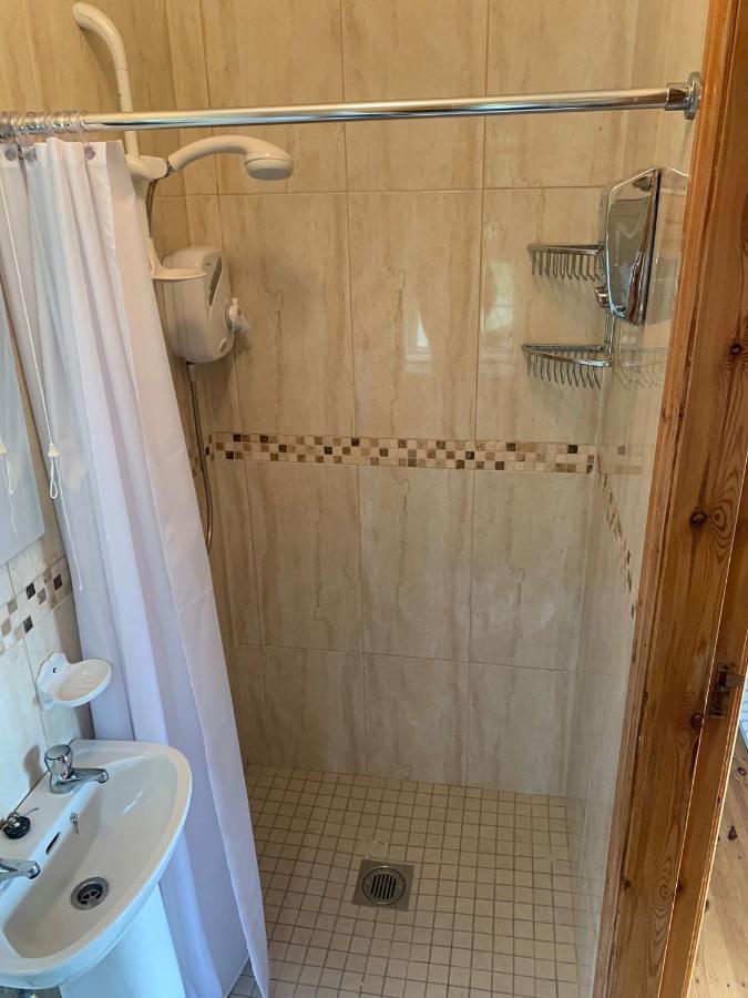 Garrenmore Lodge B&B Типерари Екстериор снимка